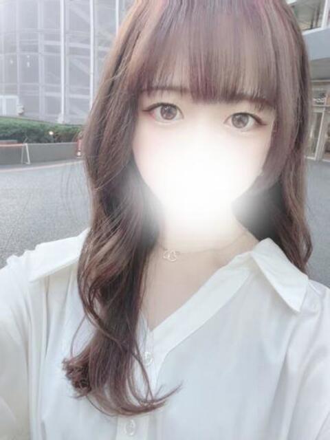 低身長ロリ系美少女のぞみちゃん ロイヤル　アテンダー（デリヘル）