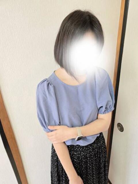 地元古川介護士やよいちゃん ロイヤル　アテンダー（デリヘル）