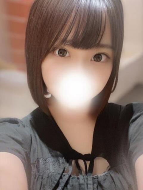 エロ看護師れあちゃん ロイヤル　アテンダー（デリヘル）