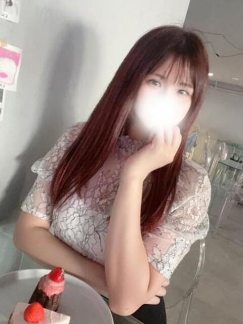 ドMな保育園の先生まゆかさん ロイヤル　アテンダー（デリヘル）