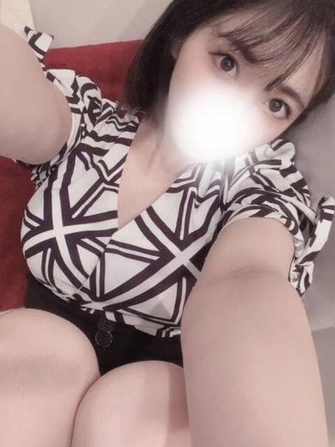 最高級美女くららちゃん ロイヤル　アテンダー（デリヘル）