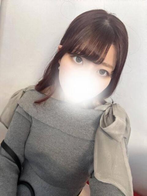 綺麗すぎる美女せいなさん ロイヤル　アテンダー（デリヘル）