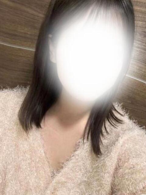 地元体験入店くるみちゃん ロイヤル　アテンダー（デリヘル）