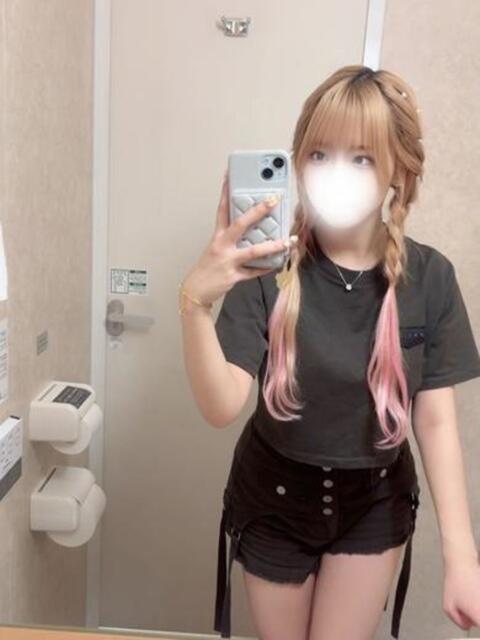 りあなちゃん ロイヤル　アテンダー（デリヘル）