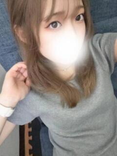 国宝級ももちゃん（業界未経験） ロイヤル　アテンダー（古川/デリヘル）