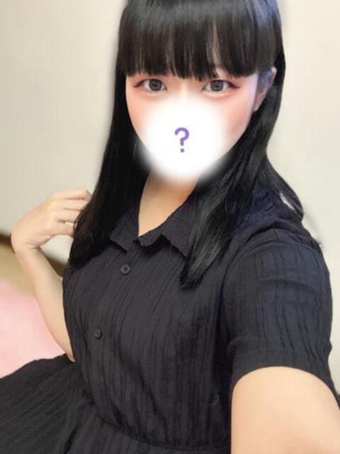 現役塾講師！美巨乳あんなちゃん ロイヤル　アテンダー（デリヘル）