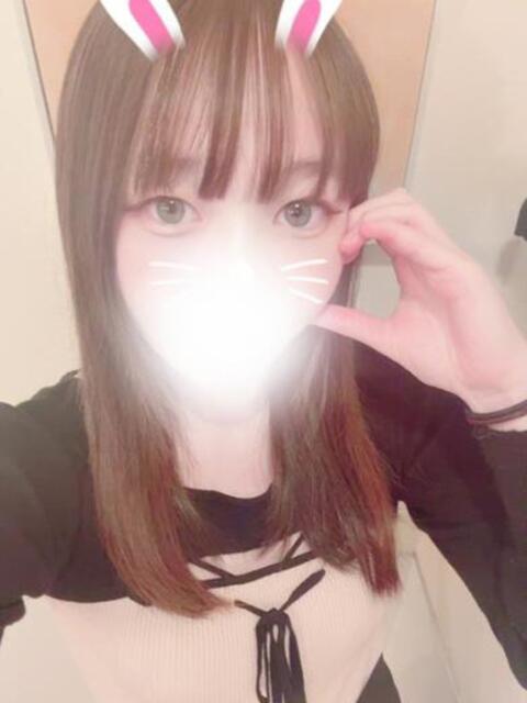 174㎝長身未経験りおちゃん ロイヤル　アテンダー（デリヘル）