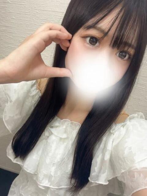 素人女子大生いとはちゃん（体験） ロイヤル　アテンダー（デリヘル）