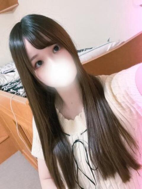 ミニミニ147㎝つむぎちゃん ロイヤル アテンダー(デリヘル)