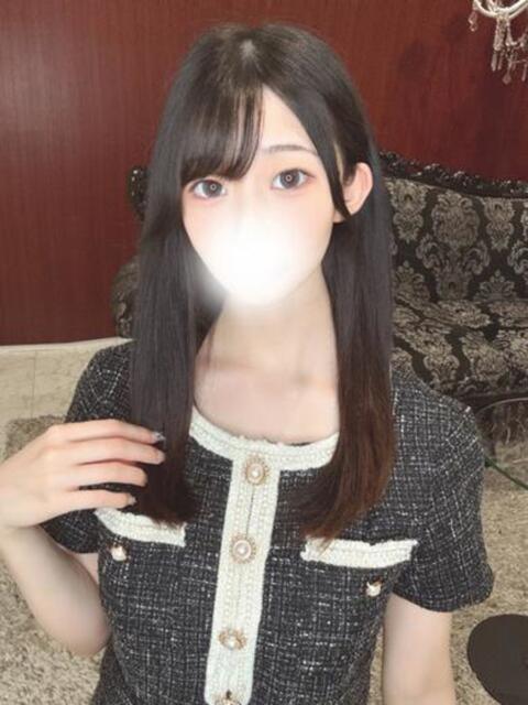 神レベル本物清楚系まなかちゃん ロイヤル　アテンダー（デリヘル）