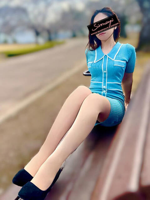 えみり しろうさぎ（人妻デリヘル）