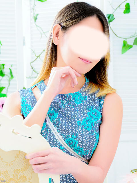 鏡 あや 三丁目の奥様(東京ハレ系)(人妻系ファッションヘルス)