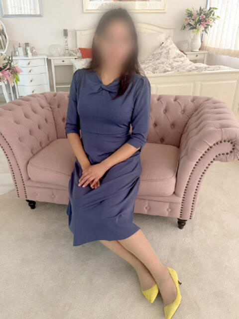 りさ 奥様の実話 梅田店（人妻ホテヘル）