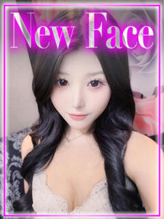 みれい◇妖艶な雰囲気の美少女◇ H-ash（アッシュ）（新宿・歌舞伎町/デリヘル）