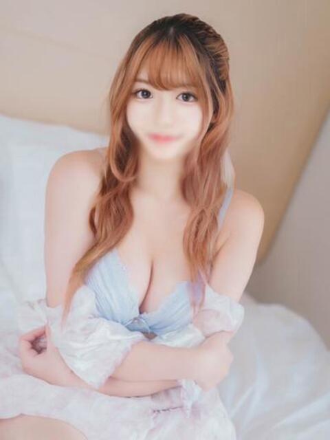 める ウルトラホワイト（デリヘル）