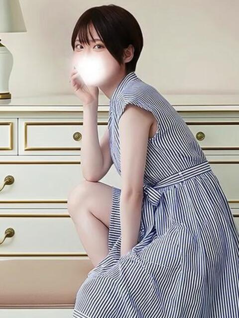 ひなこ♪K-POPアイドル級美脚 東京女子大生グランプリ(デリヘル)