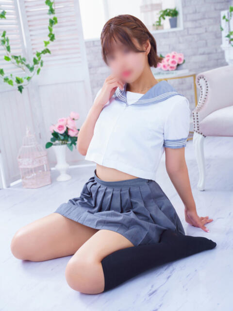 かぐら 即クンニ＆顔面騎乗専門店「五反田C-スタイル」（デリヘル）