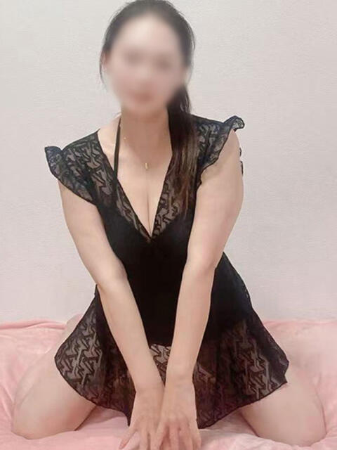 えり 池袋 KOMOREBI（【非風俗】アジアンメンズエステ）