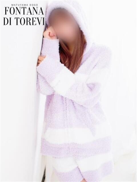 秋月 しおん☆完全地元綺麗系美人 ～地元厳選美女がお出迎え～私の部屋にキテネ！トレビの泉（ファッションヘルス）