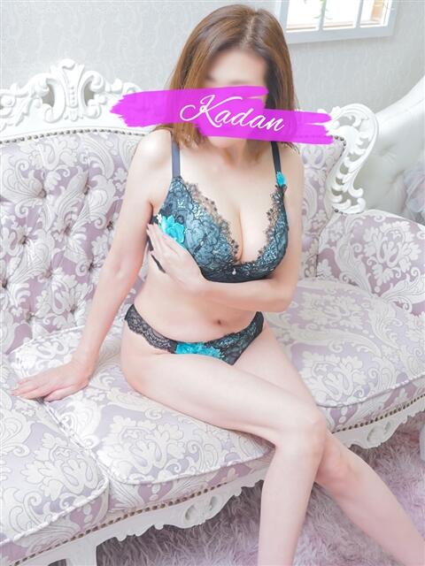 ゆみ 沼津人妻花壇（待ち合わせ型人妻デリへル）