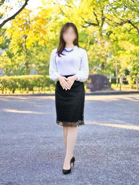 池内 りお こあくまな熟女たち 神戸西・明石店(KOAKUMAグループ)(人妻・熟女デリヘル)