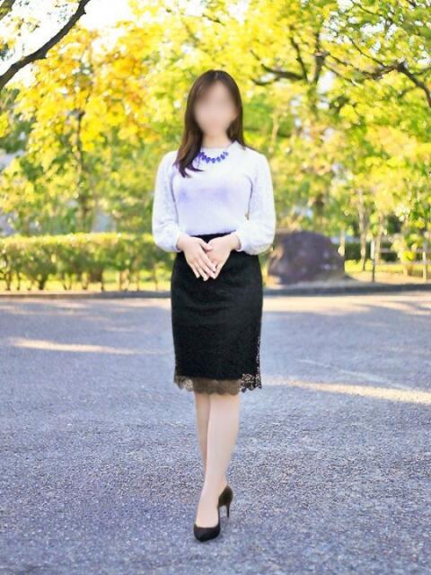 池内 りお こあくまな熟女たち 加古川店 (KOAKUMAグループ)(人妻・熟女デリヘル)