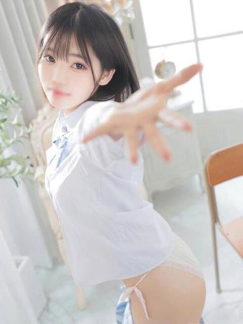 花咲なな 池袋パラダイス(ホテヘル&デリヘル)