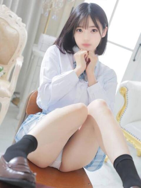 花咲なな 池袋パラダイス(ホテヘル&デリヘル)