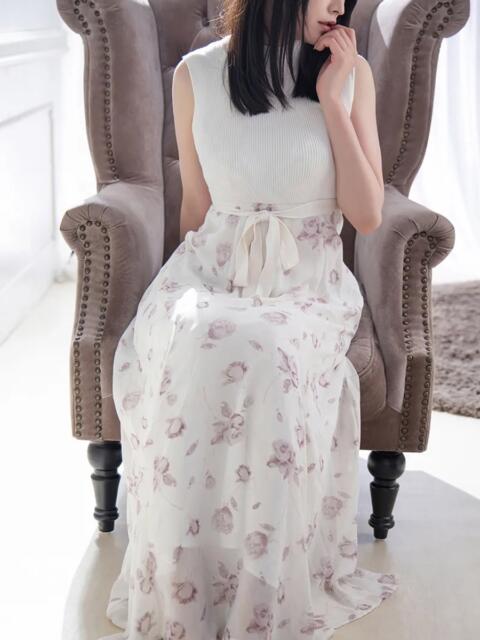 凪原 アリス 東京貴楼館(高級人妻デリヘル)