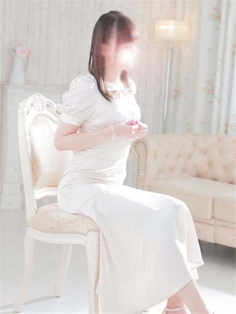 愛沢みらい 松戸人妻花壇（人妻デリヘル）