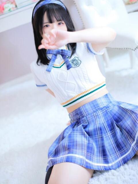 みる　未経験のウルトラ美少女♡ AROMA FACE NAKASU（ソープランド＆アロマエステ）