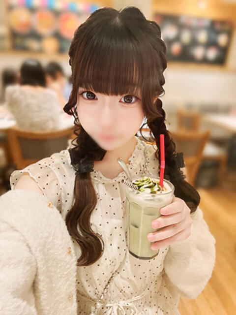 ゆめ◇スレンダー黒髪美少女◇ H-ash（アッシュ）（ホテヘル&amp;デリヘル）