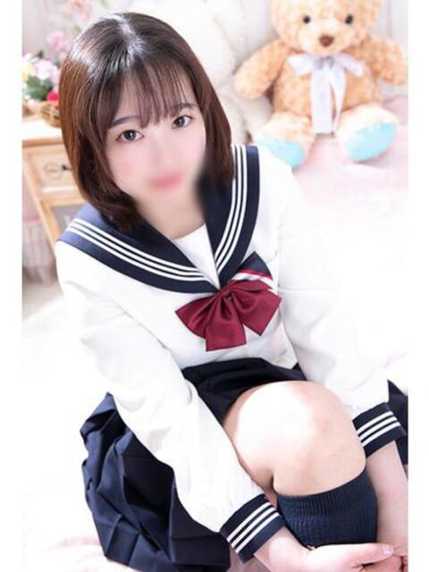 あんず 新宿・本格コスプレ素人アイドル学園イメクラ「新入生」（デリヘル）