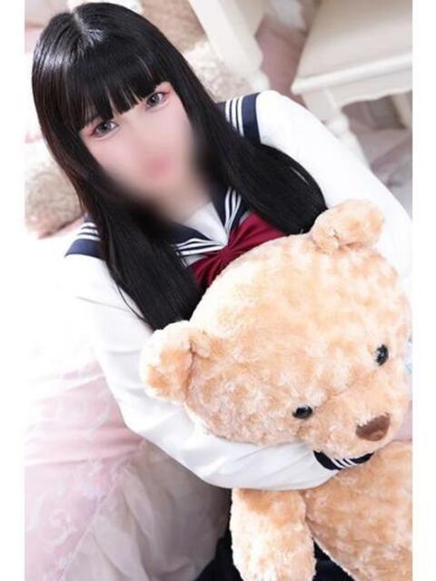 みなみ 新宿・本格コスプレ素人アイドル学園イメクラ「新入生」（デリヘル）