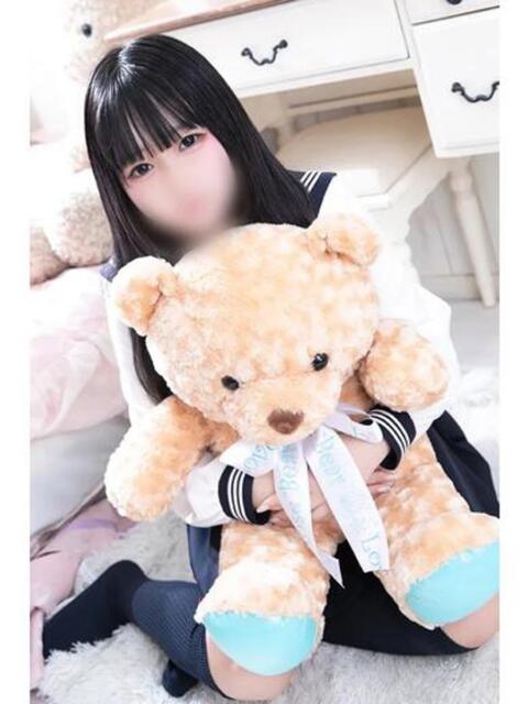 ゆずは 新宿・本格コスプレ素人アイドル学園イメクラ「新入生」（デリヘル）