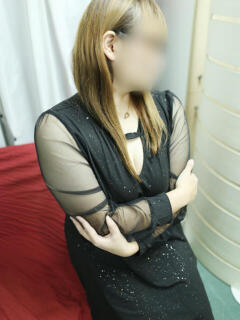 桜田ねね 柏東口ママ友さーくる（柏/デリヘル）