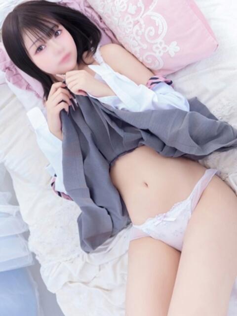 りな E+アイドルスクール（デリヘル）