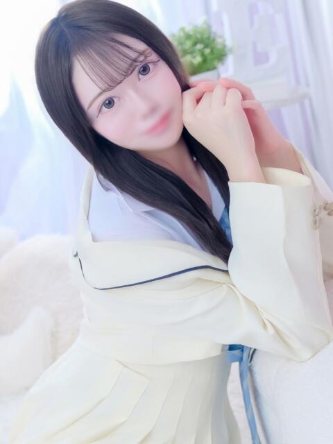 ろあ E+アイドルスクール新宿・歌舞伎町店（デリヘル）