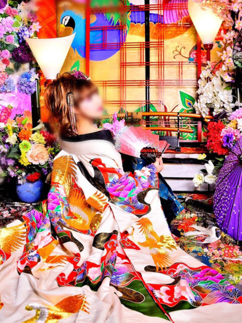 りん 三つ乱本館(ファッションヘルス)