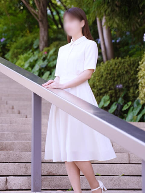 友美香 ミセスラウンジ東京(人妻系デリヘル)