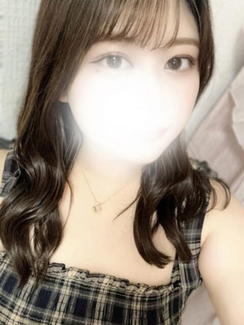 白鳥 いちごみるく（日本橋）（【非風俗】メンズエステ）