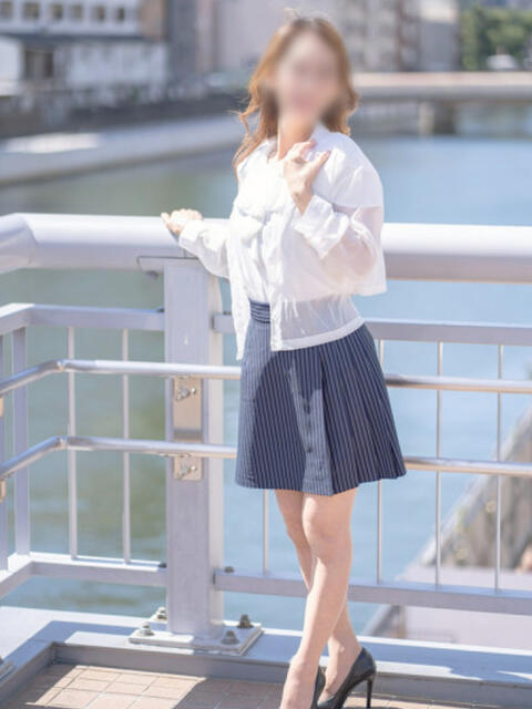 めいさ 奥鉄オクテツ大阪（駅待ち合わせ型人妻デリヘル）