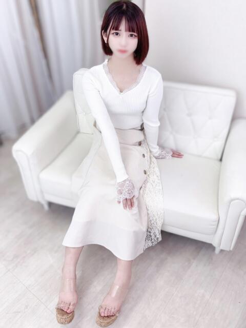 りあ 高級オナクラ ひよこクラブ(オナクラ・手コキ)