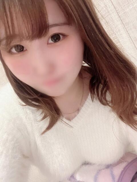 ひな E+アイドルスクール(デリヘル)