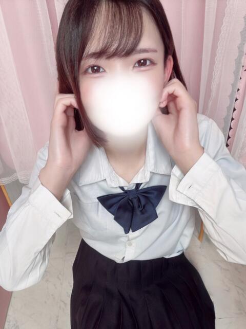 なつ 新宿ハンドメイド（手コキ・オナクラ）