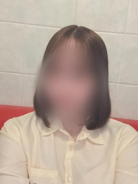 ゆうみ ハンドキャンパス池袋(店舗型オナクラ)