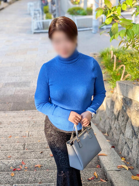 いぶき 完熟ばなな 谷九店（熟女待ち合わせ型デリヘル）