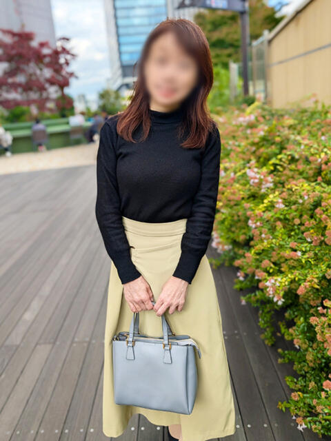 なるみ 完熟ばなな 谷九店（熟女待ち合わせ型デリヘル）