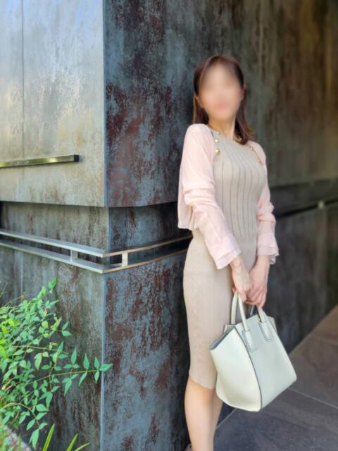 はつね 完熟ばなな 谷九店(熟女待ち合わせ型デリヘル)