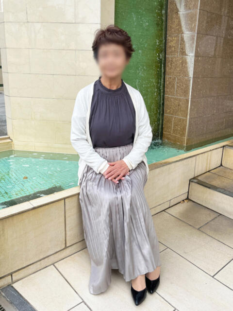 かおり 完熟ばなな 谷九店（熟女待ち合わせ型デリヘル）